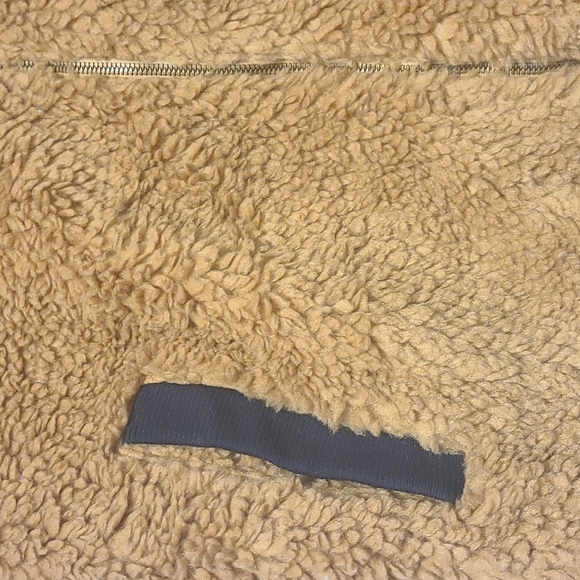 Ladies NWT Patagonia Dusty Mesa Vest - Picture 2 of 3